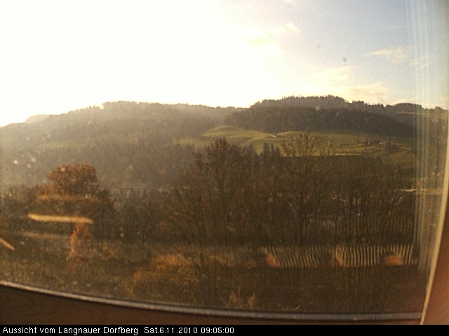 Webcam-Bild: Aussicht vom Dorfberg in Langnau 20101106-090500