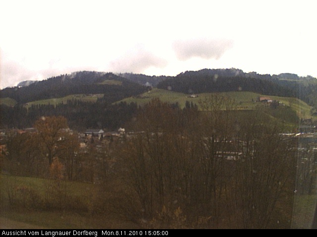 Webcam-Bild: Aussicht vom Dorfberg in Langnau 20101108-150500