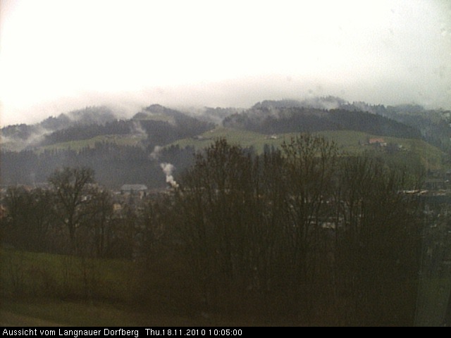 Webcam-Bild: Aussicht vom Dorfberg in Langnau 20101118-100500