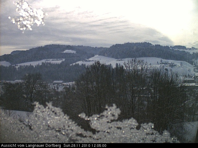 Webcam-Bild: Aussicht vom Dorfberg in Langnau 20101128-120500