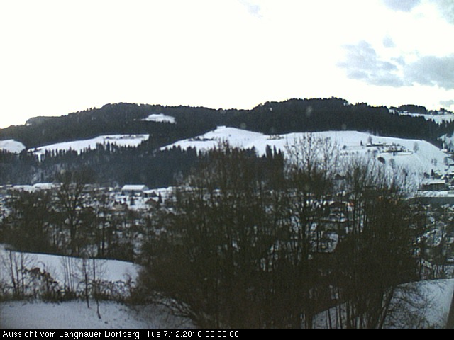 Webcam-Bild: Aussicht vom Dorfberg in Langnau 20101207-080500