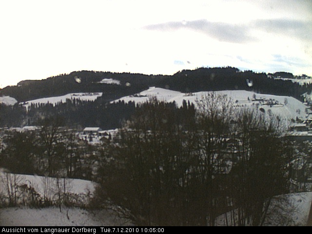Webcam-Bild: Aussicht vom Dorfberg in Langnau 20101207-100500