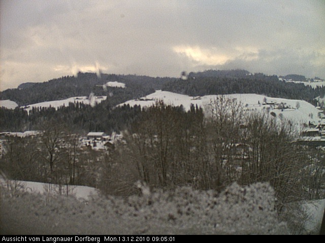 Webcam-Bild: Aussicht vom Dorfberg in Langnau 20101213-090501