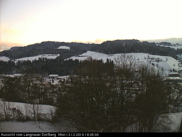 Webcam-Bild: Aussicht vom Dorfberg in Langnau 20101213-160500