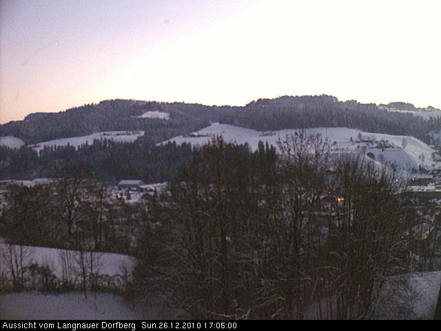 Webcam-Bild: Aussicht vom Dorfberg in Langnau 20101226-170500