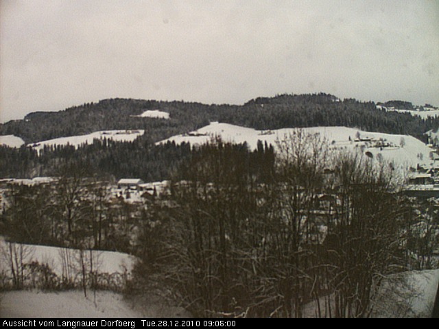 Webcam-Bild: Aussicht vom Dorfberg in Langnau 20101228-090500