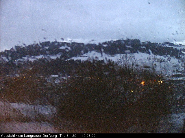 Webcam-Bild: Aussicht vom Dorfberg in Langnau 20110106-170500