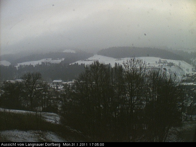 Webcam-Bild: Aussicht vom Dorfberg in Langnau 20110131-170500