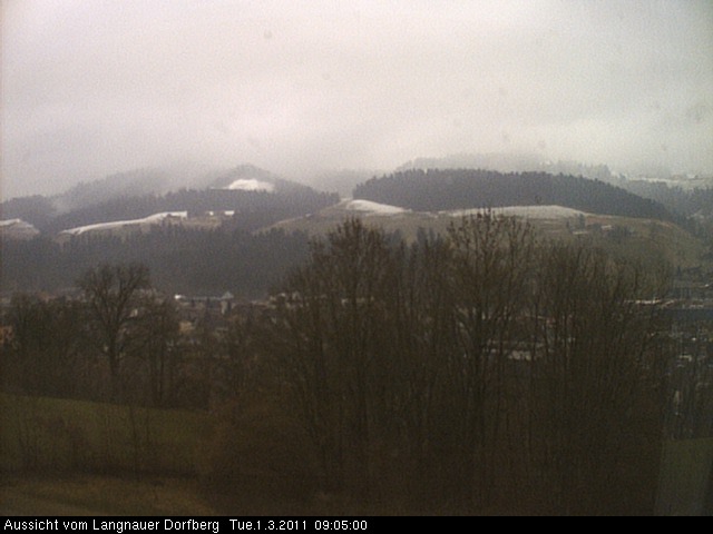 Webcam-Bild: Aussicht vom Dorfberg in Langnau 20110301-090500