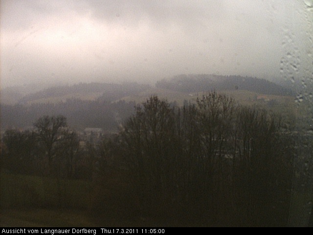 Webcam-Bild: Aussicht vom Dorfberg in Langnau 20110317-110500