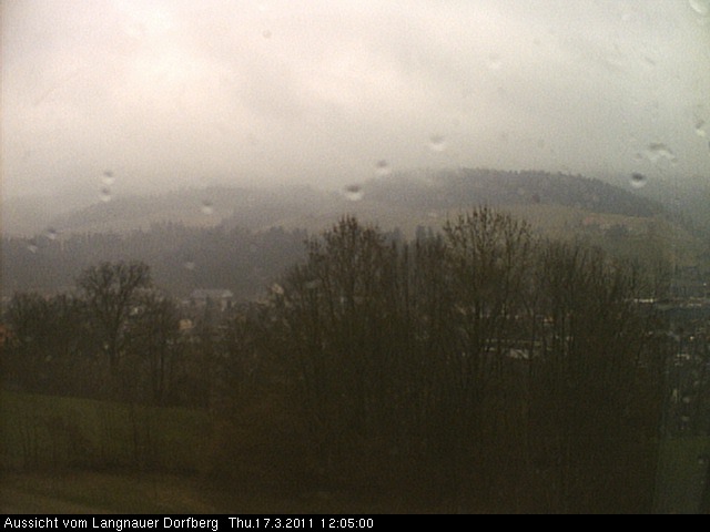 Webcam-Bild: Aussicht vom Dorfberg in Langnau 20110317-120500
