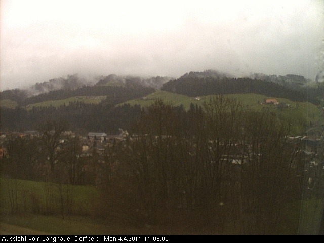 Webcam-Bild: Aussicht vom Dorfberg in Langnau 20110404-110500