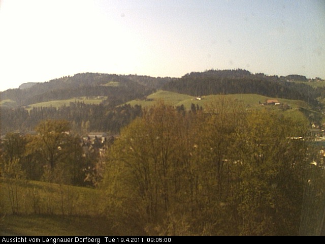 Webcam-Bild: Aussicht vom Dorfberg in Langnau 20110419-090500