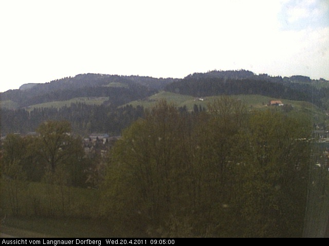 Webcam-Bild: Aussicht vom Dorfberg in Langnau 20110420-090500