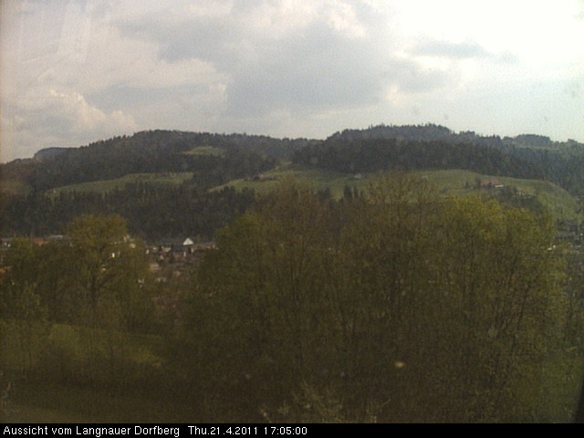 Webcam-Bild: Aussicht vom Dorfberg in Langnau 20110421-170500