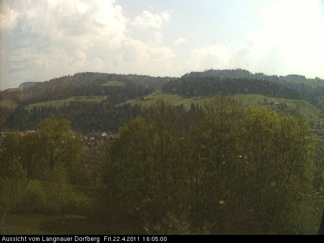 Webcam-Bild: Aussicht vom Dorfberg in Langnau 20110422-160500