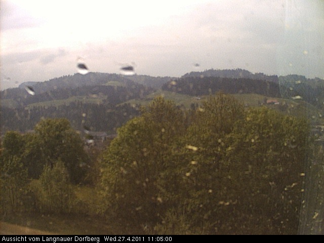 Webcam-Bild: Aussicht vom Dorfberg in Langnau 20110427-110500