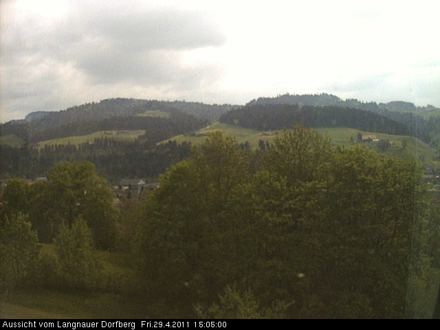 Webcam-Bild: Aussicht vom Dorfberg in Langnau 20110429-150500