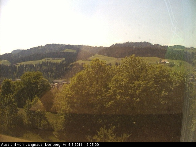 Webcam-Bild: Aussicht vom Dorfberg in Langnau 20110506-120500
