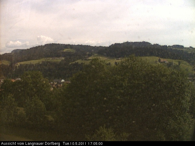 Webcam-Bild: Aussicht vom Dorfberg in Langnau 20110510-170500