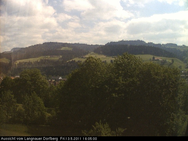 Webcam-Bild: Aussicht vom Dorfberg in Langnau 20110513-160500