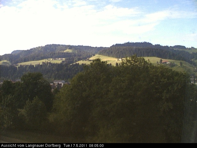 Webcam-Bild: Aussicht vom Dorfberg in Langnau 20110517-080500