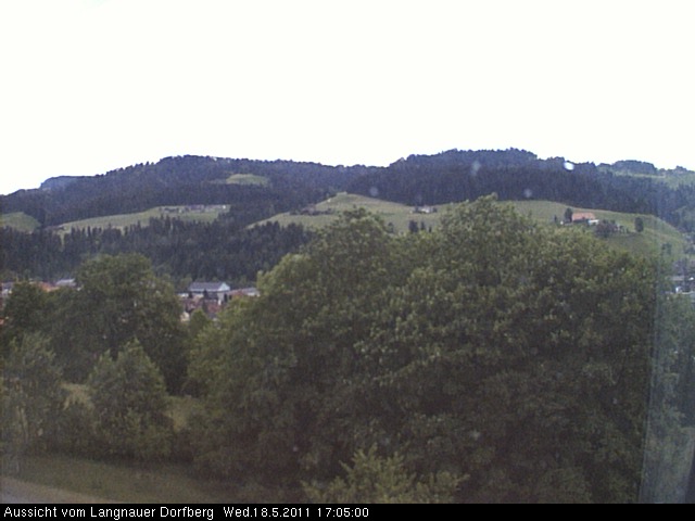 Webcam-Bild: Aussicht vom Dorfberg in Langnau 20110518-170500