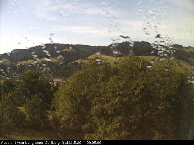 Webcam-Bild: Aussicht vom Dorfberg in Langnau 20110521-090500