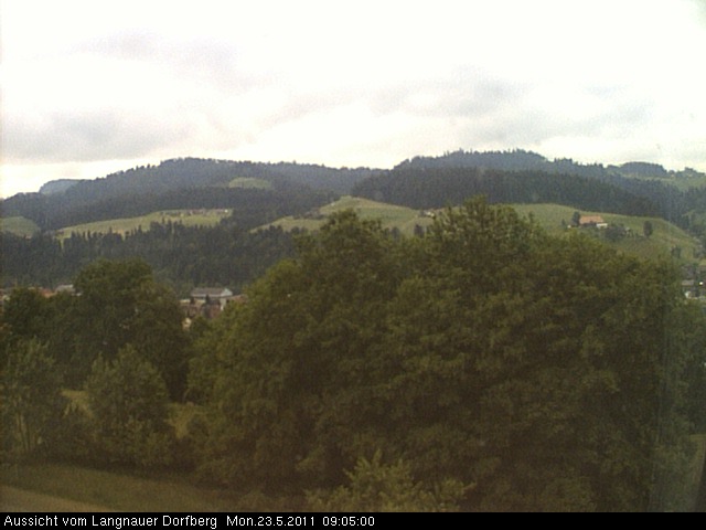 Webcam-Bild: Aussicht vom Dorfberg in Langnau 20110523-090500
