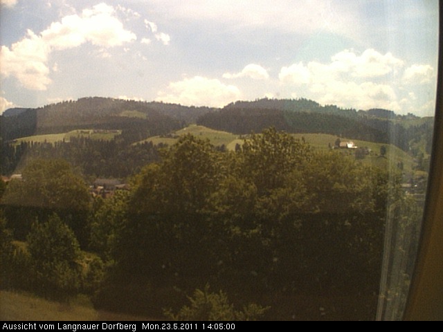 Webcam-Bild: Aussicht vom Dorfberg in Langnau 20110523-140500