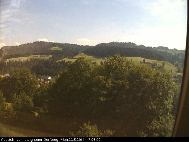 Webcam-Bild: Aussicht vom Dorfberg in Langnau 20110523-170500