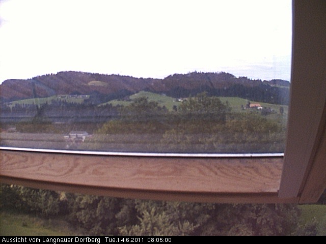 Webcam-Bild: Aussicht vom Dorfberg in Langnau 20110614-080500