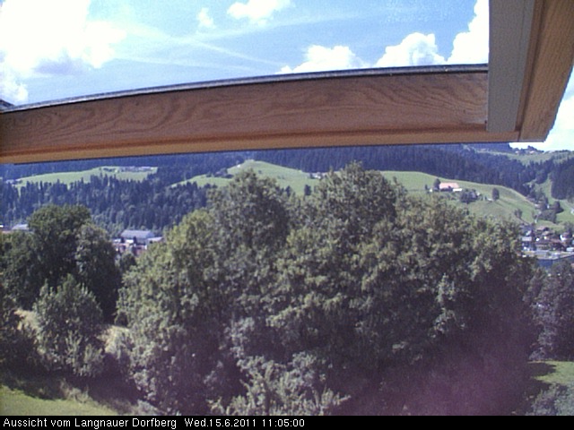 Webcam-Bild: Aussicht vom Dorfberg in Langnau 20110615-110500