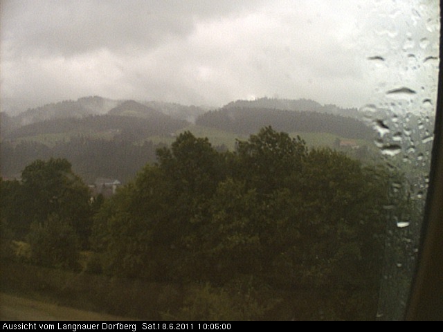 Webcam-Bild: Aussicht vom Dorfberg in Langnau 20110618-100500