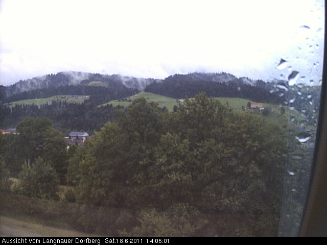 Webcam-Bild: Aussicht vom Dorfberg in Langnau 20110618-140501