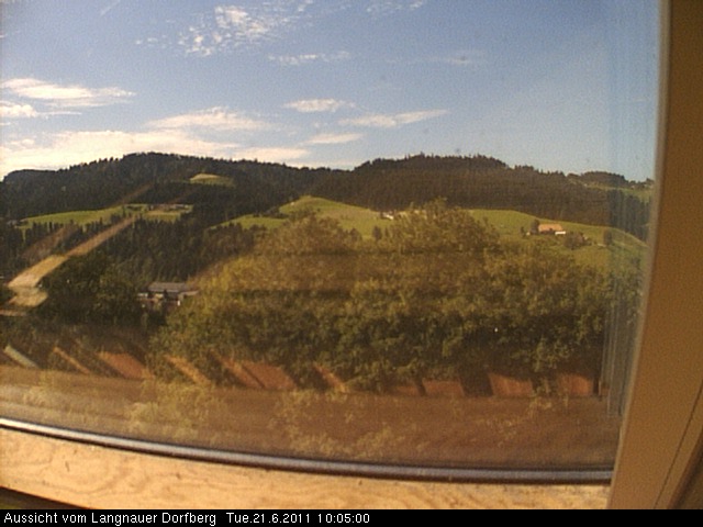 Webcam-Bild: Aussicht vom Dorfberg in Langnau 20110621-100500