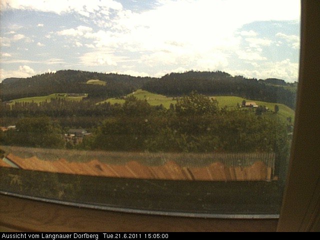 Webcam-Bild: Aussicht vom Dorfberg in Langnau 20110621-150500