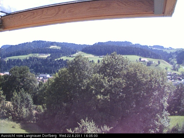 Webcam-Bild: Aussicht vom Dorfberg in Langnau 20110622-160500