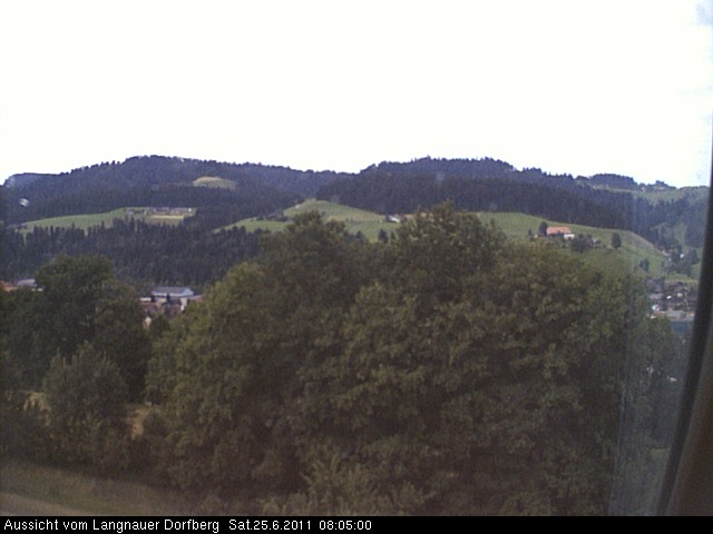 Webcam-Bild: Aussicht vom Dorfberg in Langnau 20110625-080500