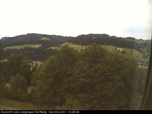 Webcam-Bild: Aussicht vom Dorfberg in Langnau 20110625-100500