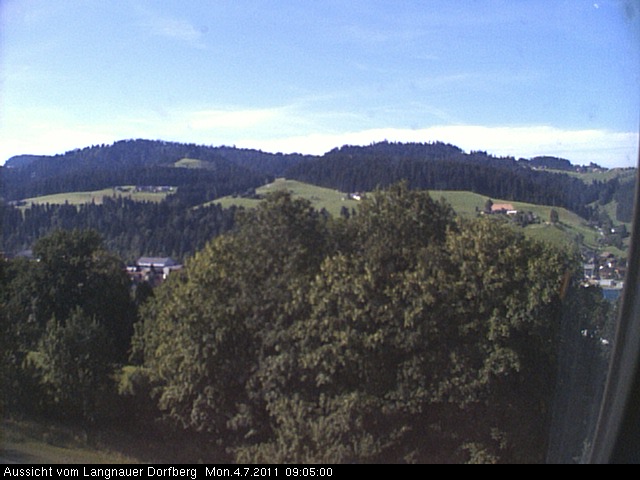 Webcam-Bild: Aussicht vom Dorfberg in Langnau 20110704-090500