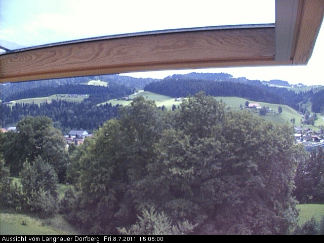Webcam-Bild: Aussicht vom Dorfberg in Langnau 20110708-150500