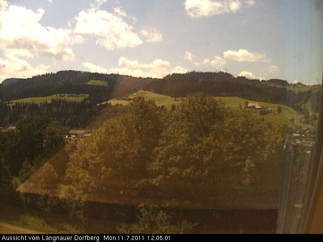 Webcam-Bild: Aussicht vom Dorfberg in Langnau 20110711-120501
