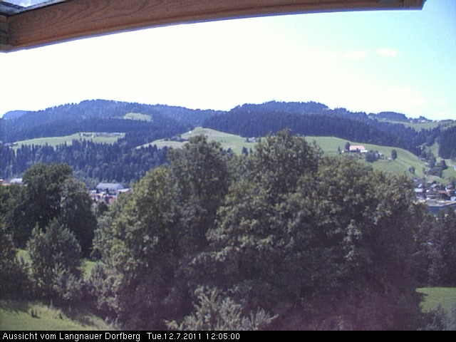Webcam-Bild: Aussicht vom Dorfberg in Langnau 20110712-120500