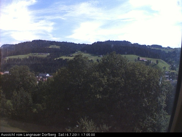 Webcam-Bild: Aussicht vom Dorfberg in Langnau 20110716-170500