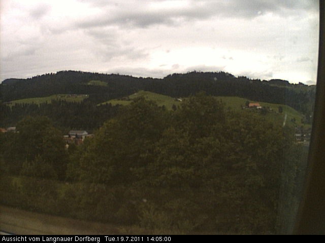 Webcam-Bild: Aussicht vom Dorfberg in Langnau 20110719-140500