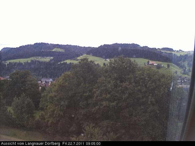 Webcam-Bild: Aussicht vom Dorfberg in Langnau 20110722-090500