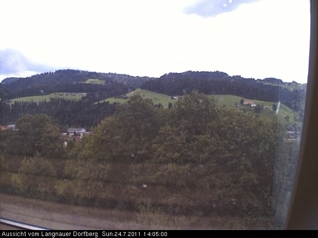 Webcam-Bild: Aussicht vom Dorfberg in Langnau 20110724-140500