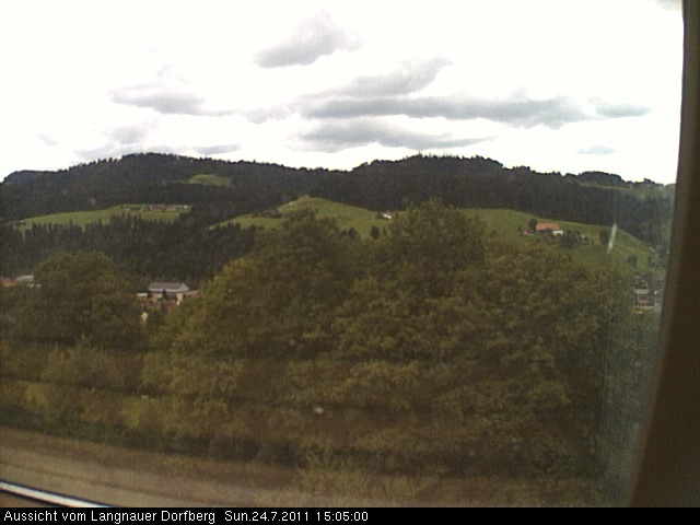 Webcam-Bild: Aussicht vom Dorfberg in Langnau 20110724-150500