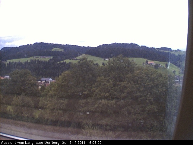 Webcam-Bild: Aussicht vom Dorfberg in Langnau 20110724-160500